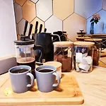Ohtu Poik 2 Center Basement Apartman *