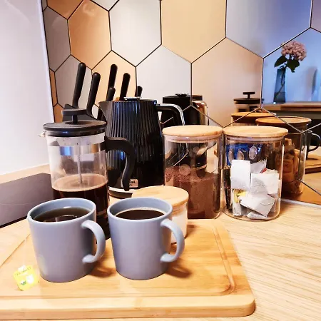 Ohtu Poik 2 Center Basement アパート *